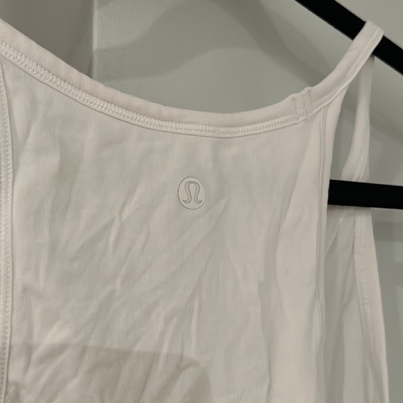 Lululemon tank - Picture 3 of 3